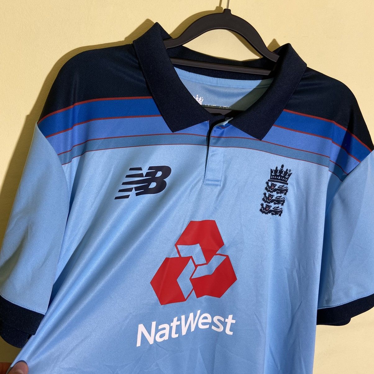 New Balance England Cricket Jersey New Balance 2XL– World Cup Style Rare Size US XL / EU 56 / 4 - 2 Thumbnail