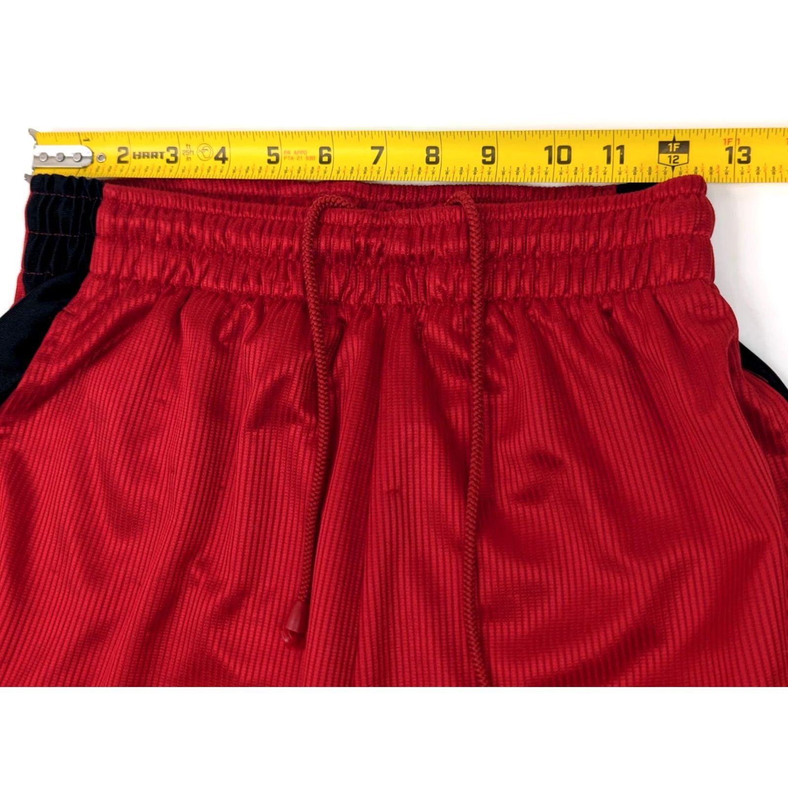 Nike Nike Jordan DriFit Bred Red Dazzle Basketball Shorts Men S 11 Inseam Vtg 439552 Size US 29 - 6 Thumbnail