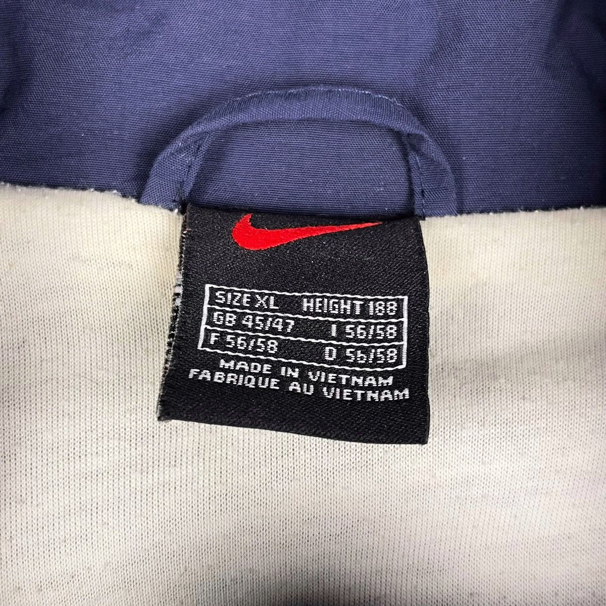 Nike × Vintage 00’s Nike Vintage Windbreaker Jacket Size US XL / EU 56 / 4 - 9 Thumbnail