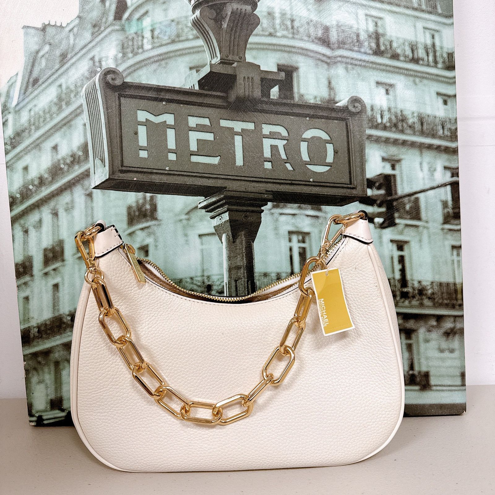 Michael Kors Michael Kors 35S2G4CW3L Cora Large Pebbled Leather Chain Size ONE SIZE - 2 Thumbnail