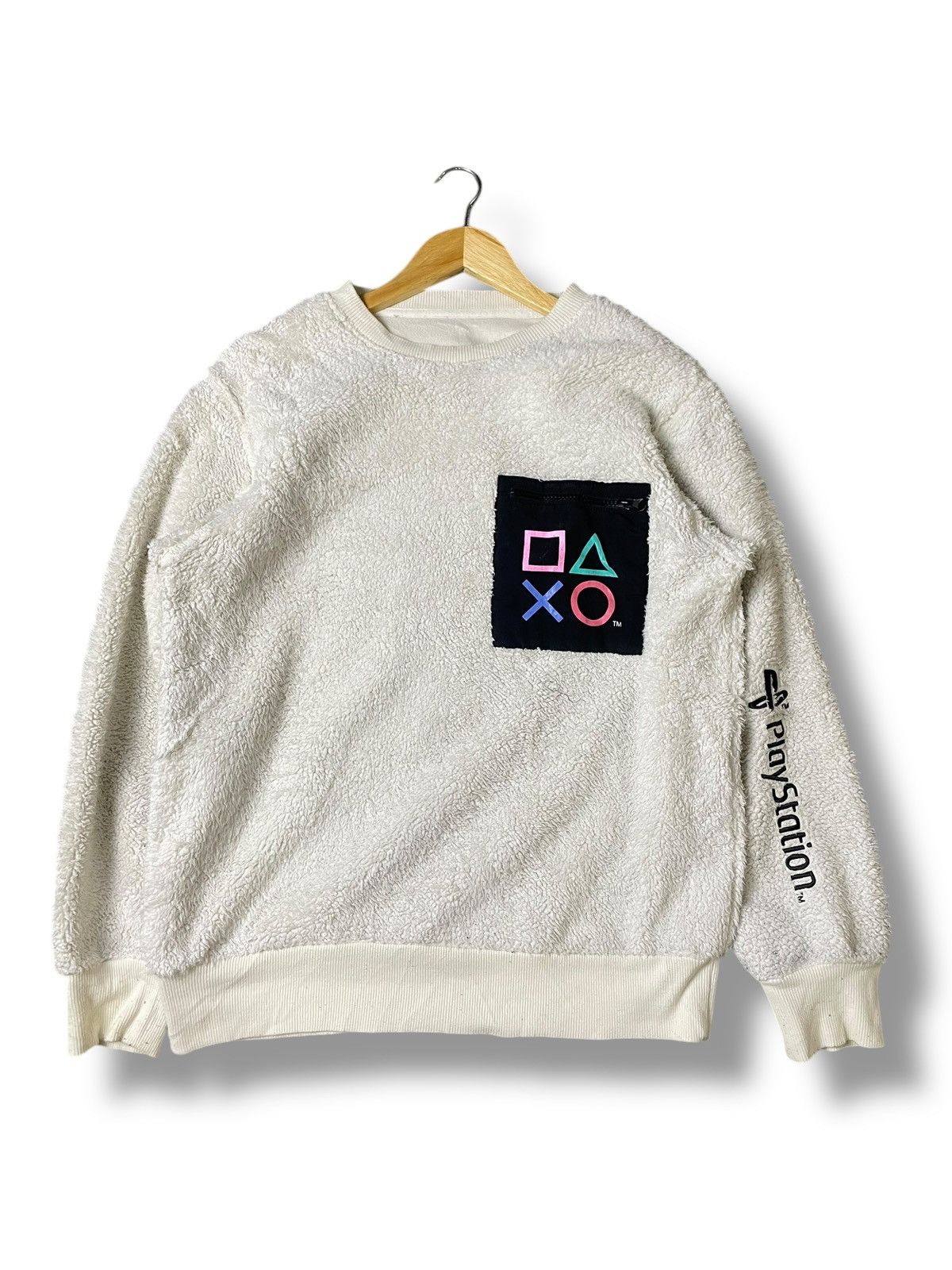 GU × Japanese Brand × Playstation GU x PlayStation Fleece Pullover Sweatshirt (106) Size US M / EU 48-50 / 2 - 1 Thumbnail