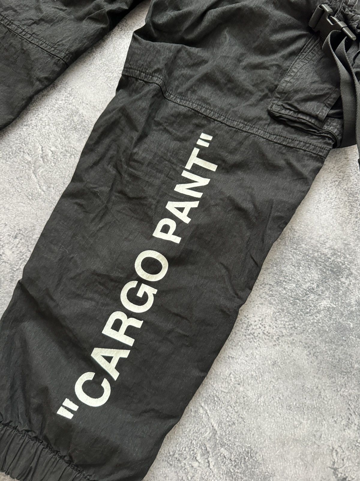 Off-White Off-White Parachute Cargo Pants “Cargo Pant” Black size 32 Size US 32 / EU 48 - 15 Thumbnail