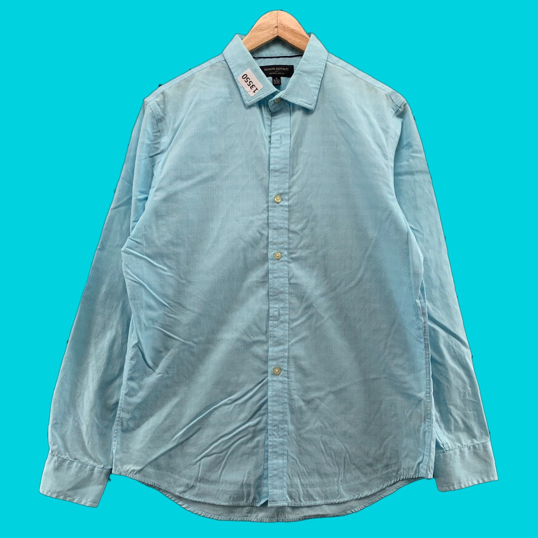 Banana Republic Banana Republic Button-Up Shirt Long Sleeve Mens Medium Blue Plaid 15.5 33-34 Size US M / EU 48-50 / 2 - 1 Thumbnail