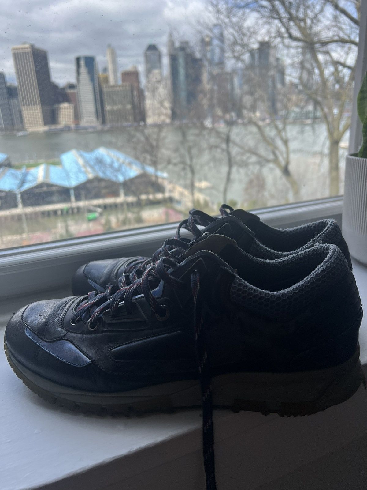 Lanvin Lanvin Lambskin and Mesh Lowtop Sneakers Size US 11 / EU 44 - 2 Thumbnail