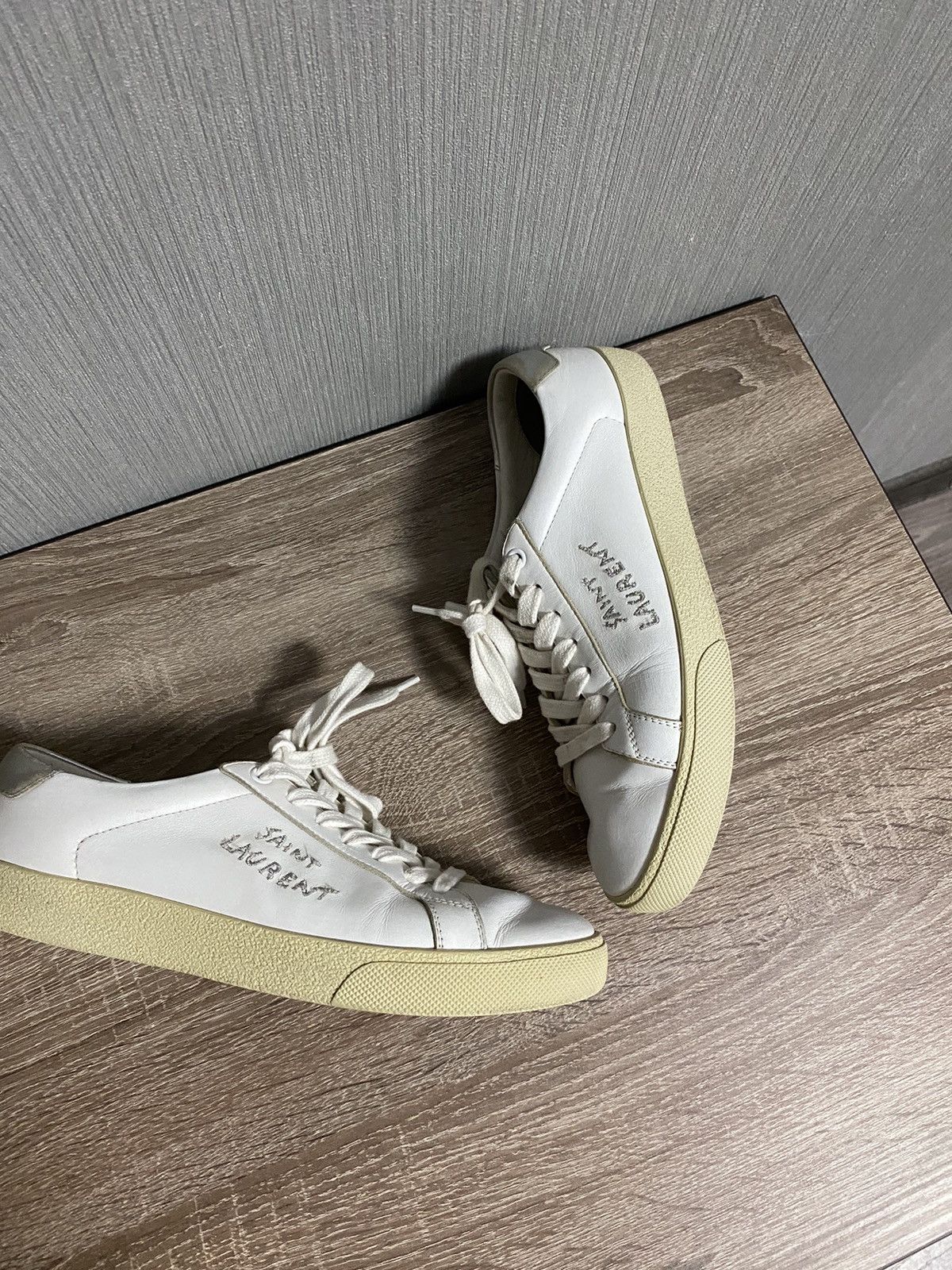 Saint Laurent Paris Saint Laurent Sneakers Size 39 Size US 9 / IT 39 - 2 Thumbnail