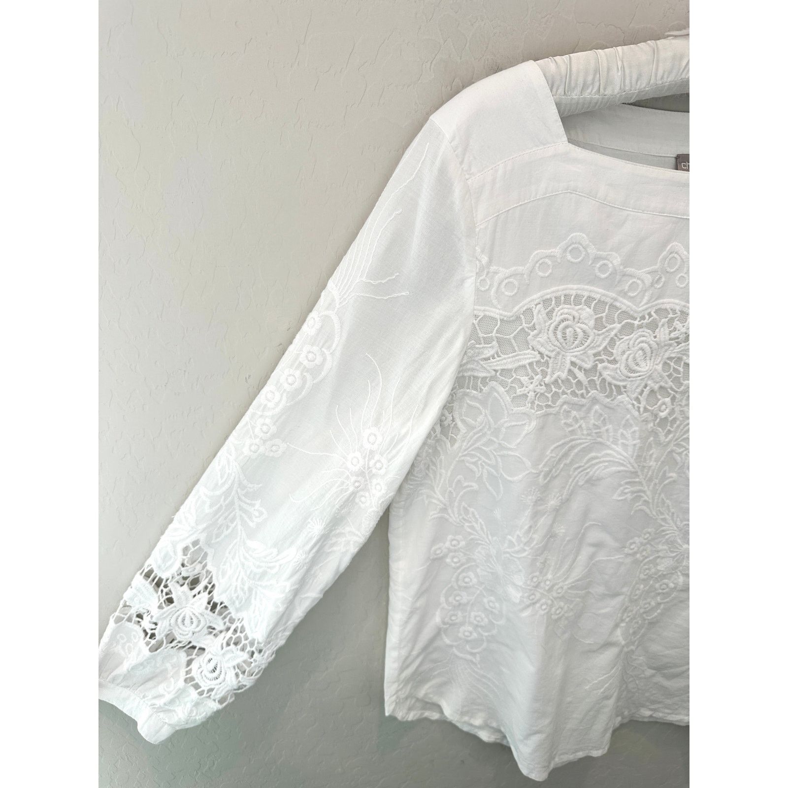 Chicos CHICOS White Embroidered Floral Square Neck Long Sleeve Top Size M / US 6-8 / IT 42-44 - 3 Thumbnail