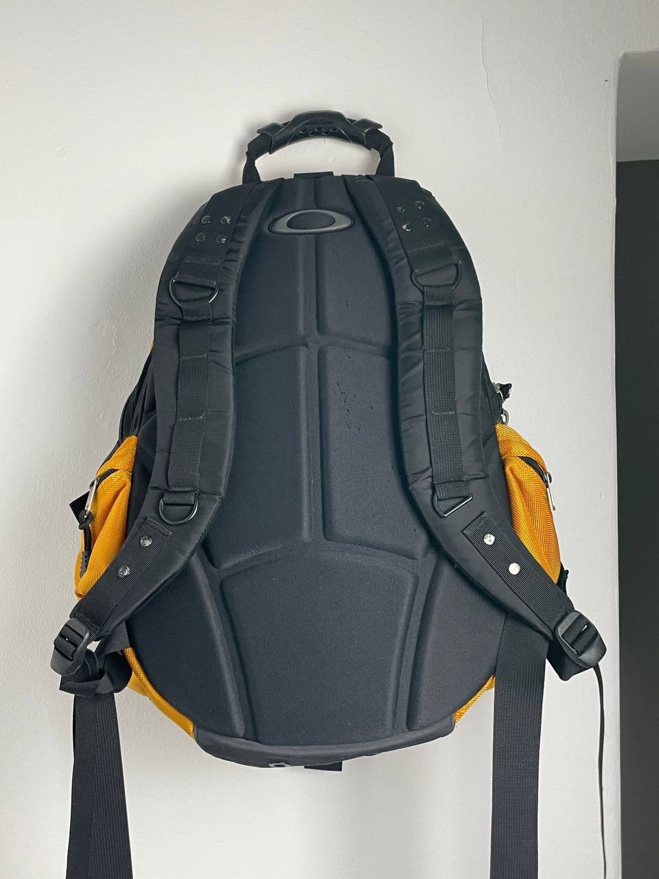 Oakley × Vintage Oakley Vintage BagPack Center Logo Rare Item Outdoor Y2K Size ONE SIZE - 6 Thumbnail