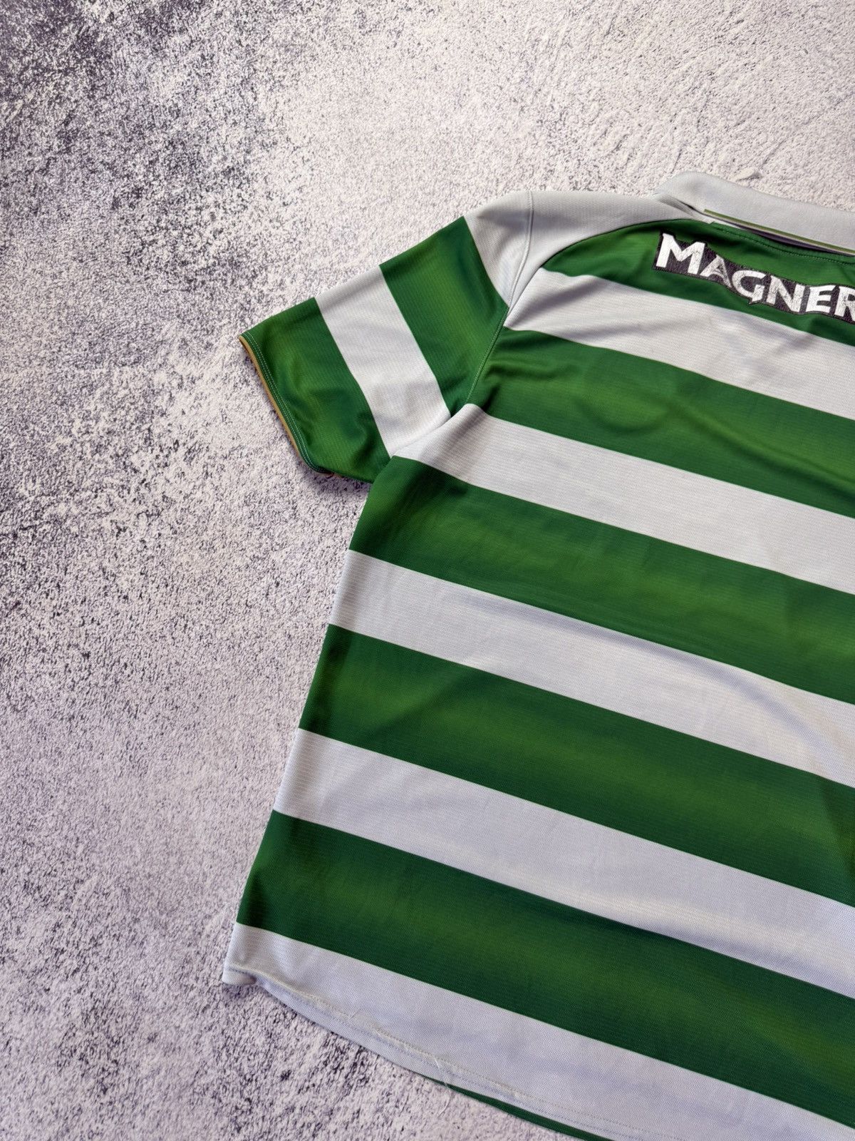 Other Celtic Jersey 2016/2017 Home Football Soccer Shirt Mens Home Size US M / EU 48-50 / 2 - 21 Thumbnail