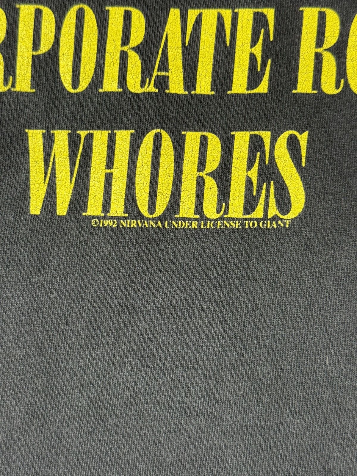 Band Tees Nirvana Smiley Vintage Tee Size US XL / EU 56 / 4 - 5 Thumbnail
