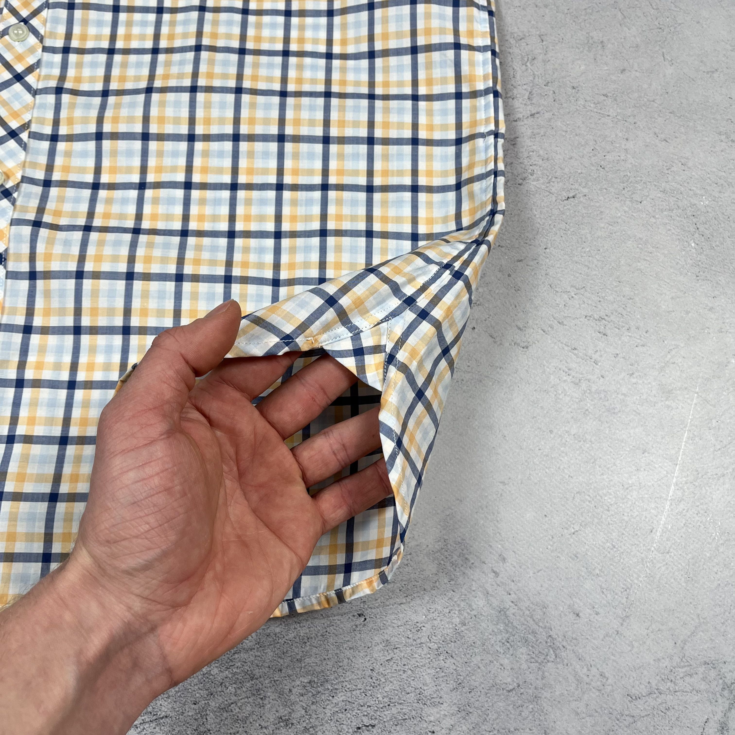 Fred Perry Fred Perry Four Colour Gingham Checkered Button Up Shirt Size US L / EU 52-54 / 3 - 15 Thumbnail