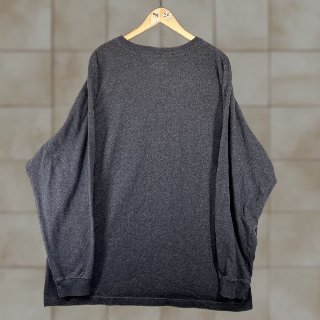 Carhartt Carhartt Mens T-Shirt Charcoal Gray 3XL Long Sleeve Crew Neck Pocket Relaxed Fit All Seasons Logo Size US XXL / EU 58 / 5 - 1 Thumbnail