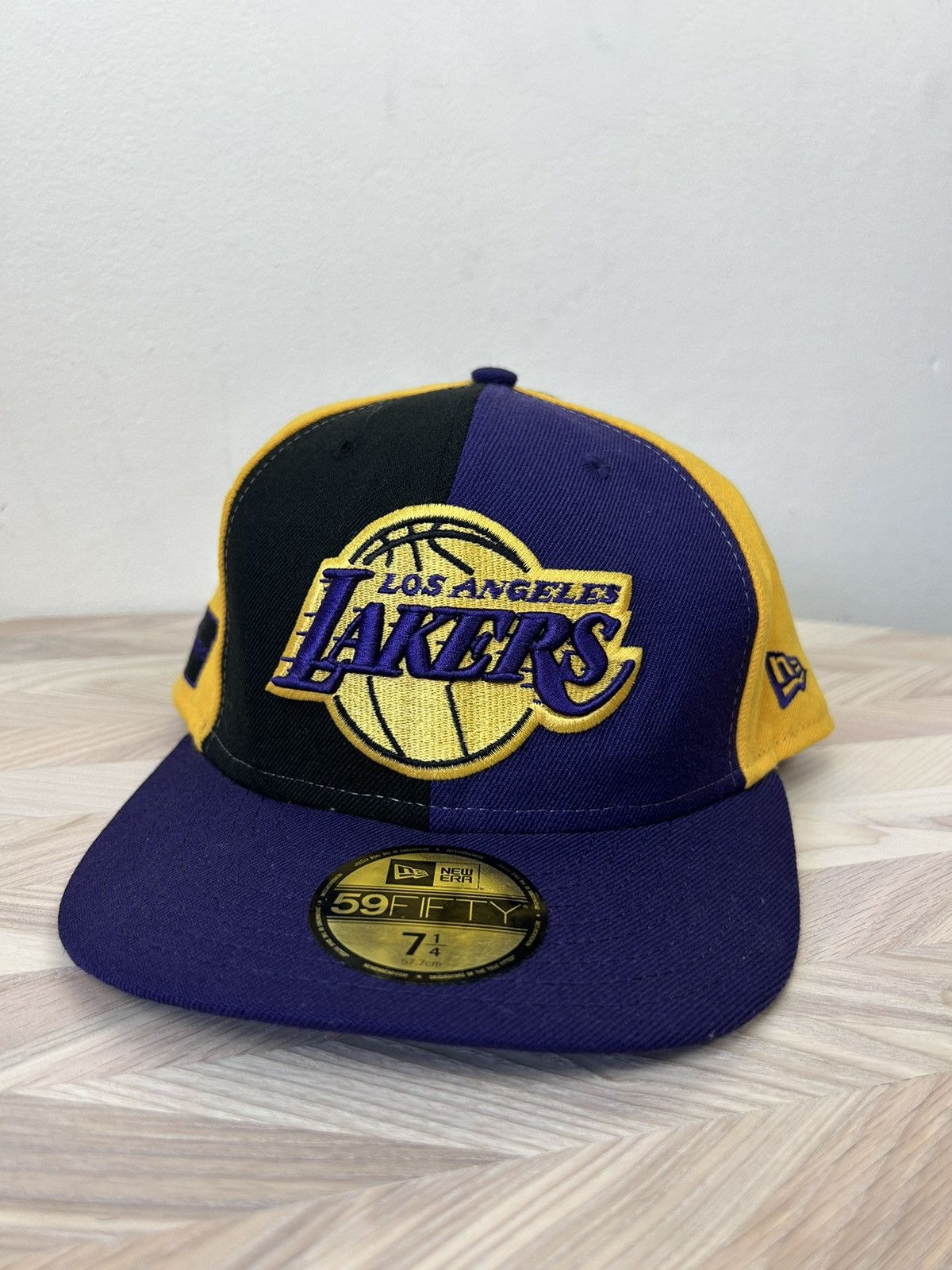 NBA × New Era × Vintage Vintage Le Brobe Los Angeles Lakers Hat Cap Size ONE SIZE - 3 Thumbnail