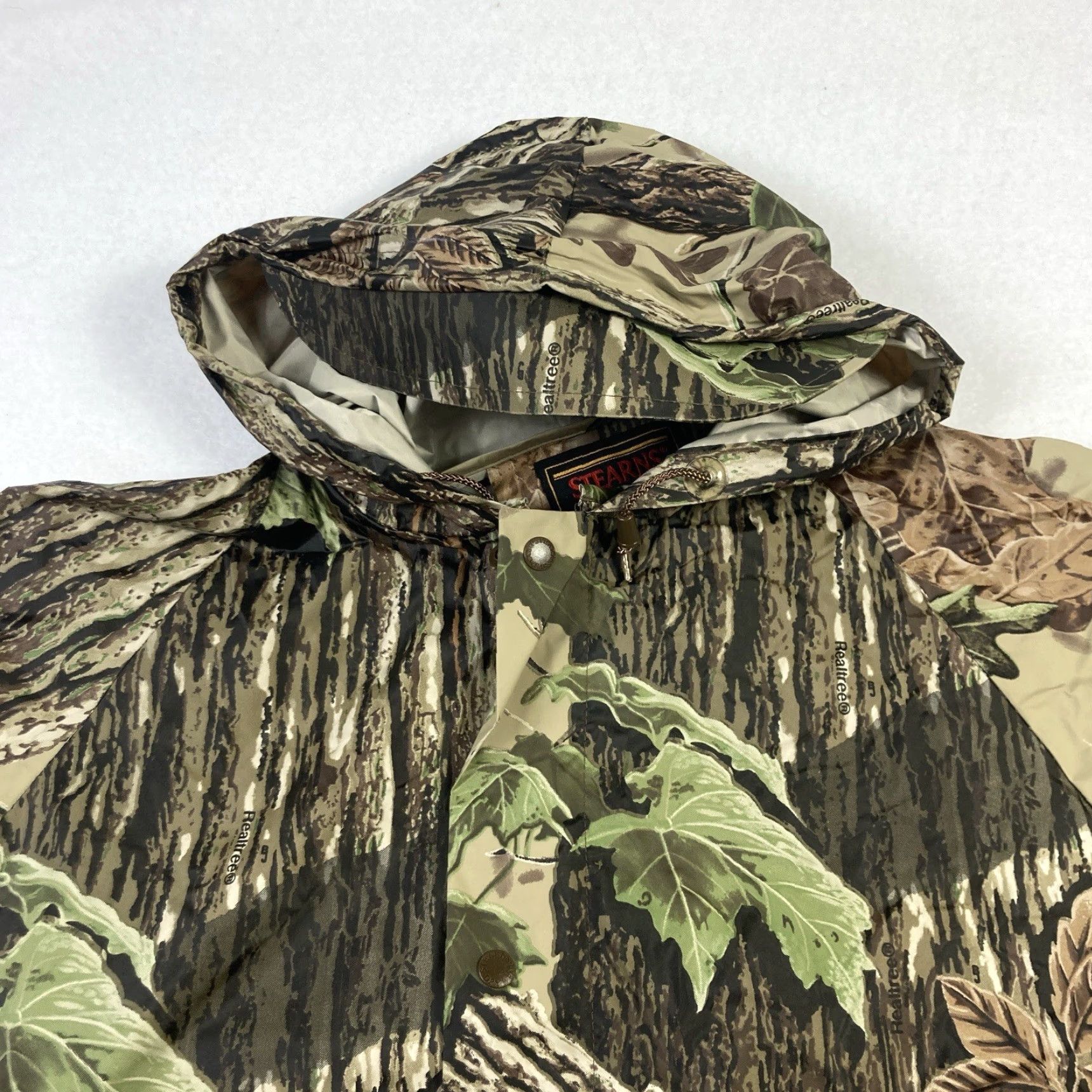 Vintage Stearns Dry Wear Hunting Jacket Mens Medium Green Realtree Camouflage Hooded Size US M / EU 48-50 / 2 - 4 Thumbnail