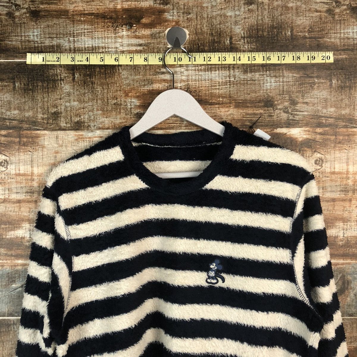 Mickey Mouse Uniqlo Mickey Mouse fleece Stripe Knitwear #A2009 Size M / US 6-8 / IT 42-44 - 4 Thumbnail