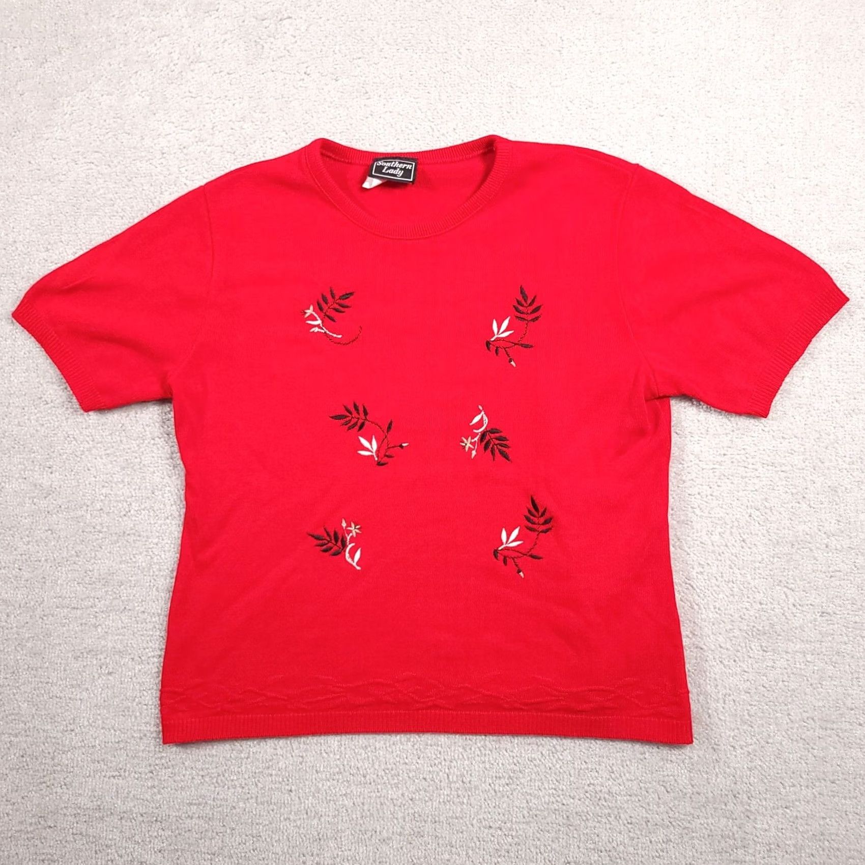 Vintage VINTAGE Southern Lady Short Sleeve Sweater Womens Large Red Knit Embroidered USA Size M / US 6-8 / IT 42-44 - 2 Thumbnail