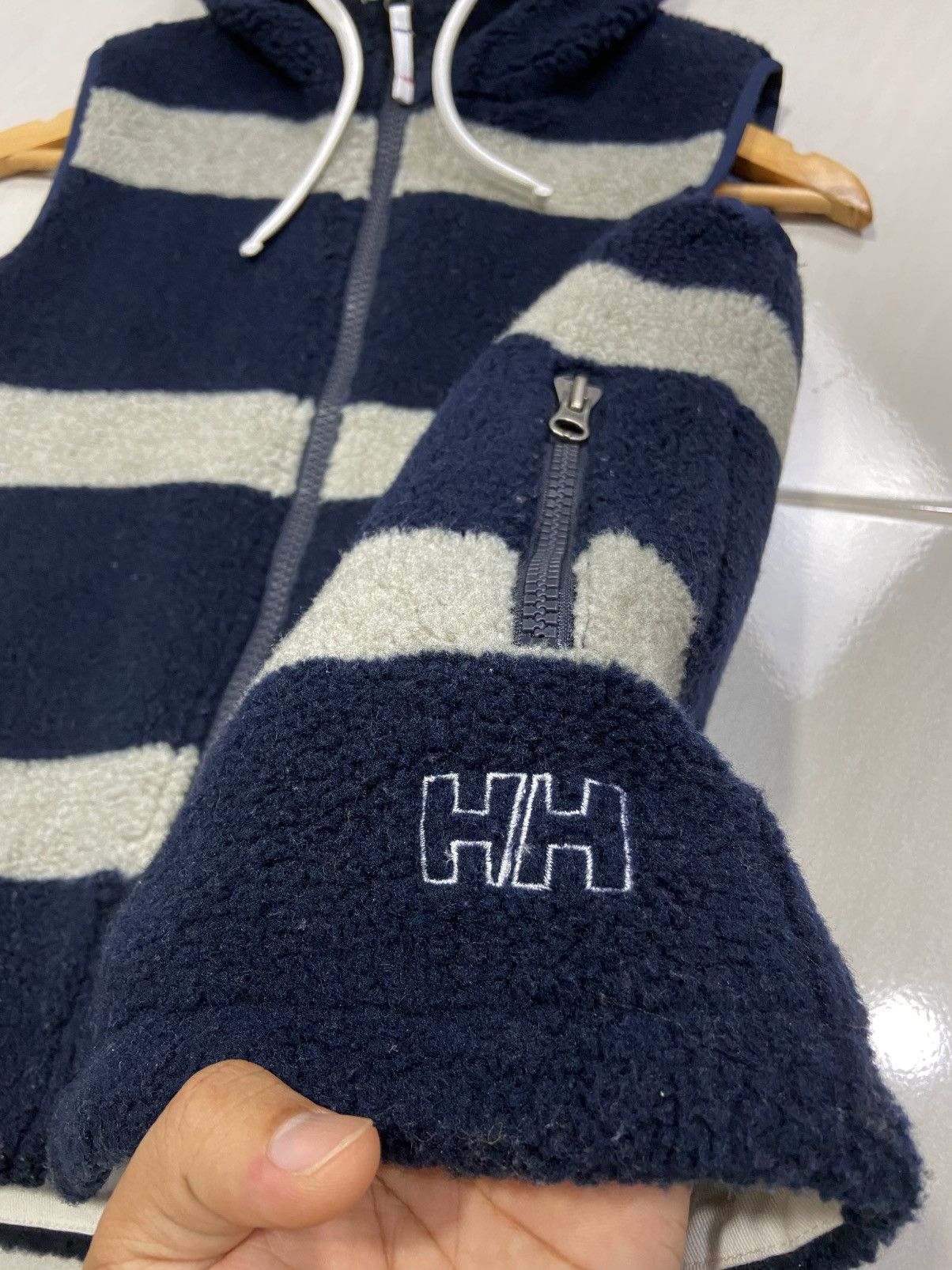 Helly Hansen × Japanese Brand Helly Hansen fleece vest hoodie Size S / US 4 / IT 40 - 5 Thumbnail