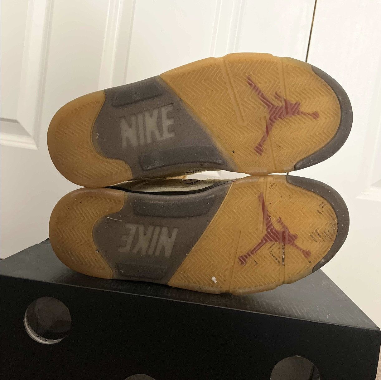 Jordan Brand Jordan Retro 5 Sail Size US 8 / EU 41 - 4 Thumbnail