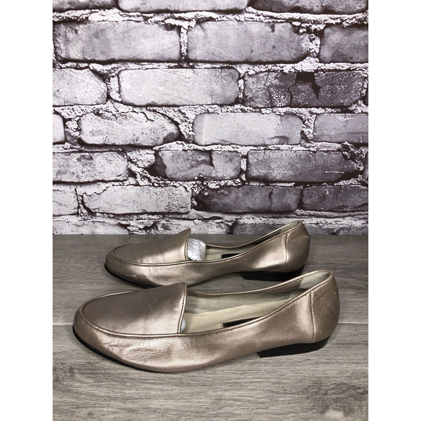 Cole Haan Cole Haan Pewter Silver Leather Slip On Loafer Flats Women S Size US 7.5 / IT 37.5 - 10 Thumbnail