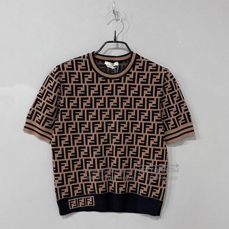 Fendi Fendi Monogram Print Knit Short Sleeve Size XS / US 0-2 / IT 36-38 - 1 Thumbnail