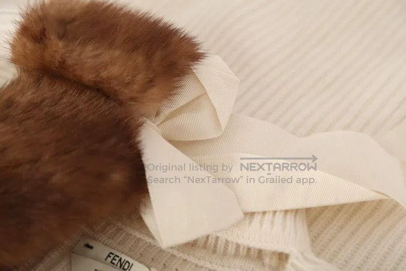 Fendi Fendi Cashmere blended with mink fur knitted sweater Size XS / US 0-2 / IT 36-38 - 5 Thumbnail