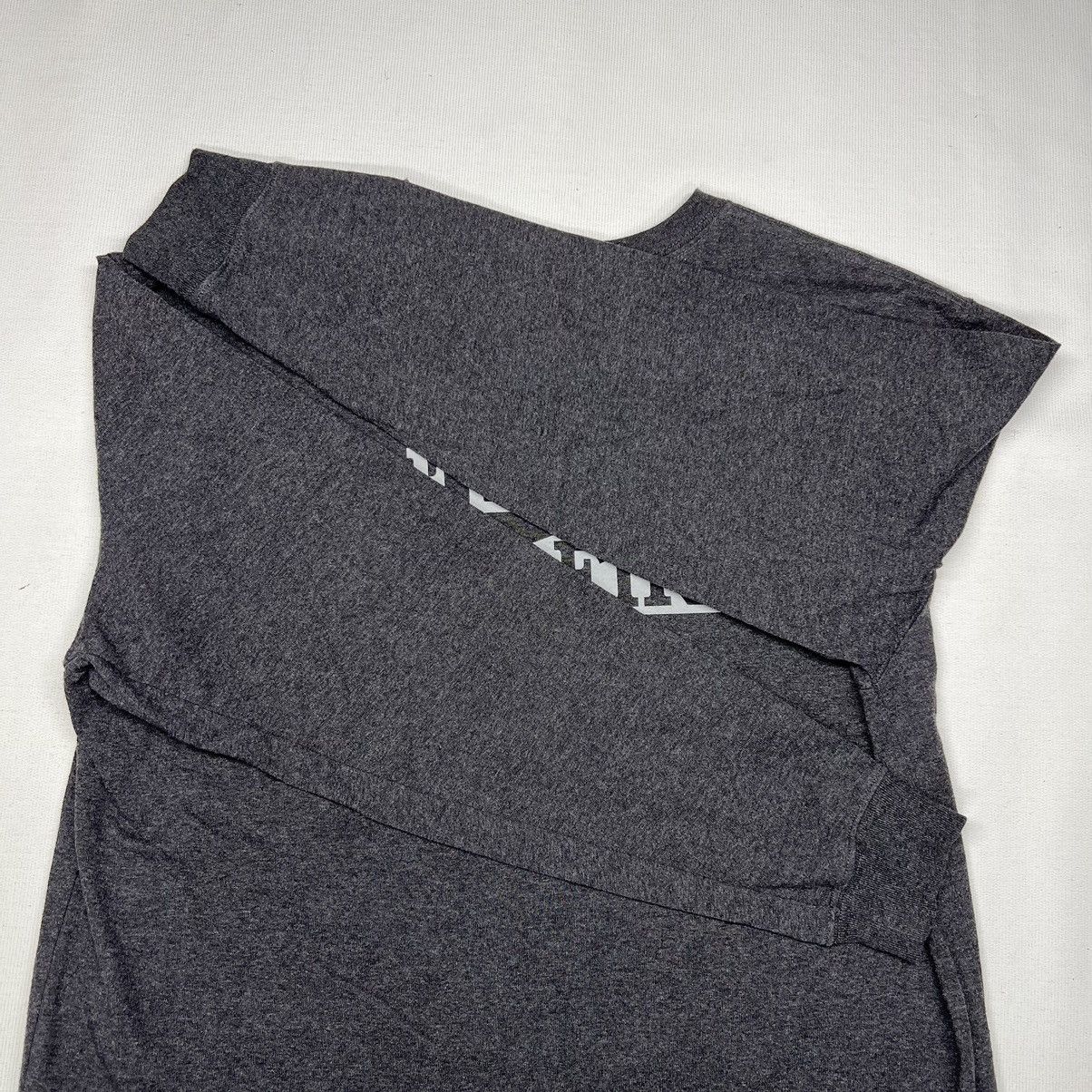 Carhartt Carhartt Tee Shirt Grey Long Sleeve Original Pocket Workwear Size US L / EU 52-54 / 3 - 9 Thumbnail
