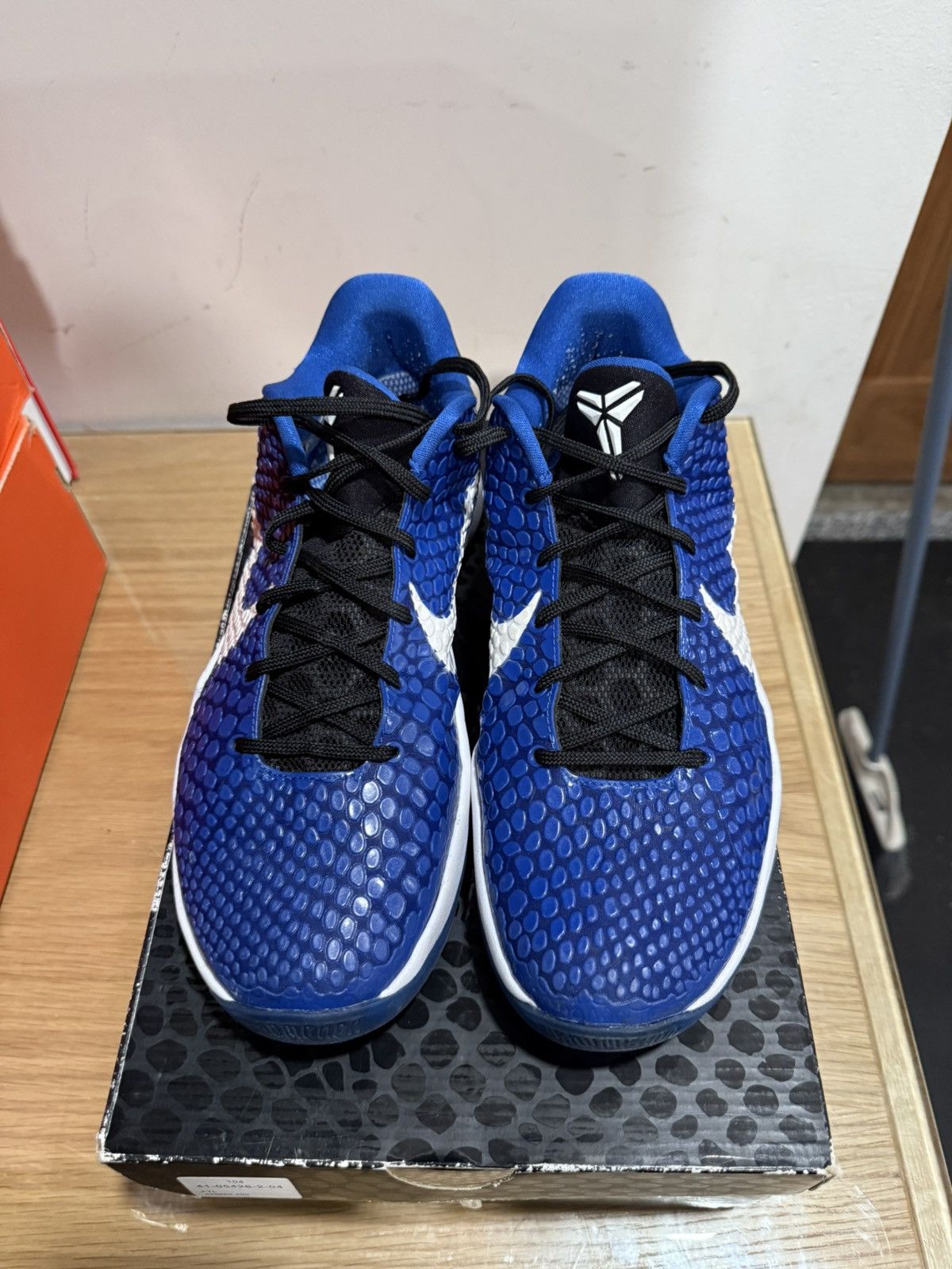 Nike Nike Zoom Kobe 6 “Duke” Size US 10.5 / EU 43-44 - 2 Thumbnail