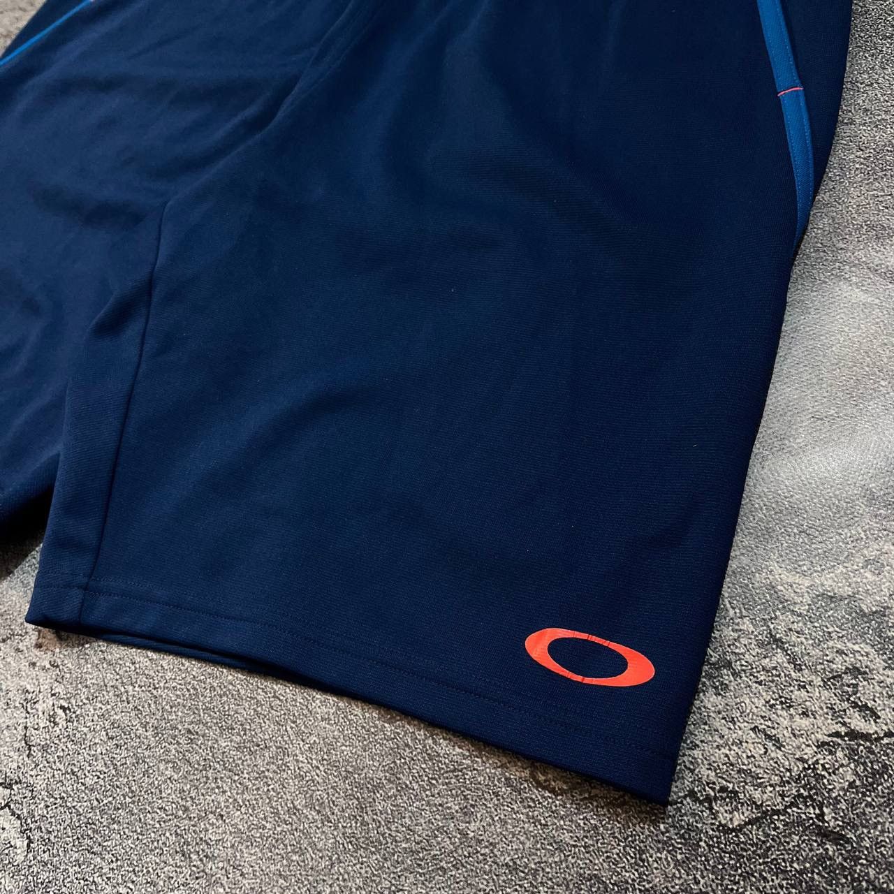 Oakley × Vintage Vintage Rare Shorts Oakley Y2K style Japan Size US 33 - 10 Thumbnail