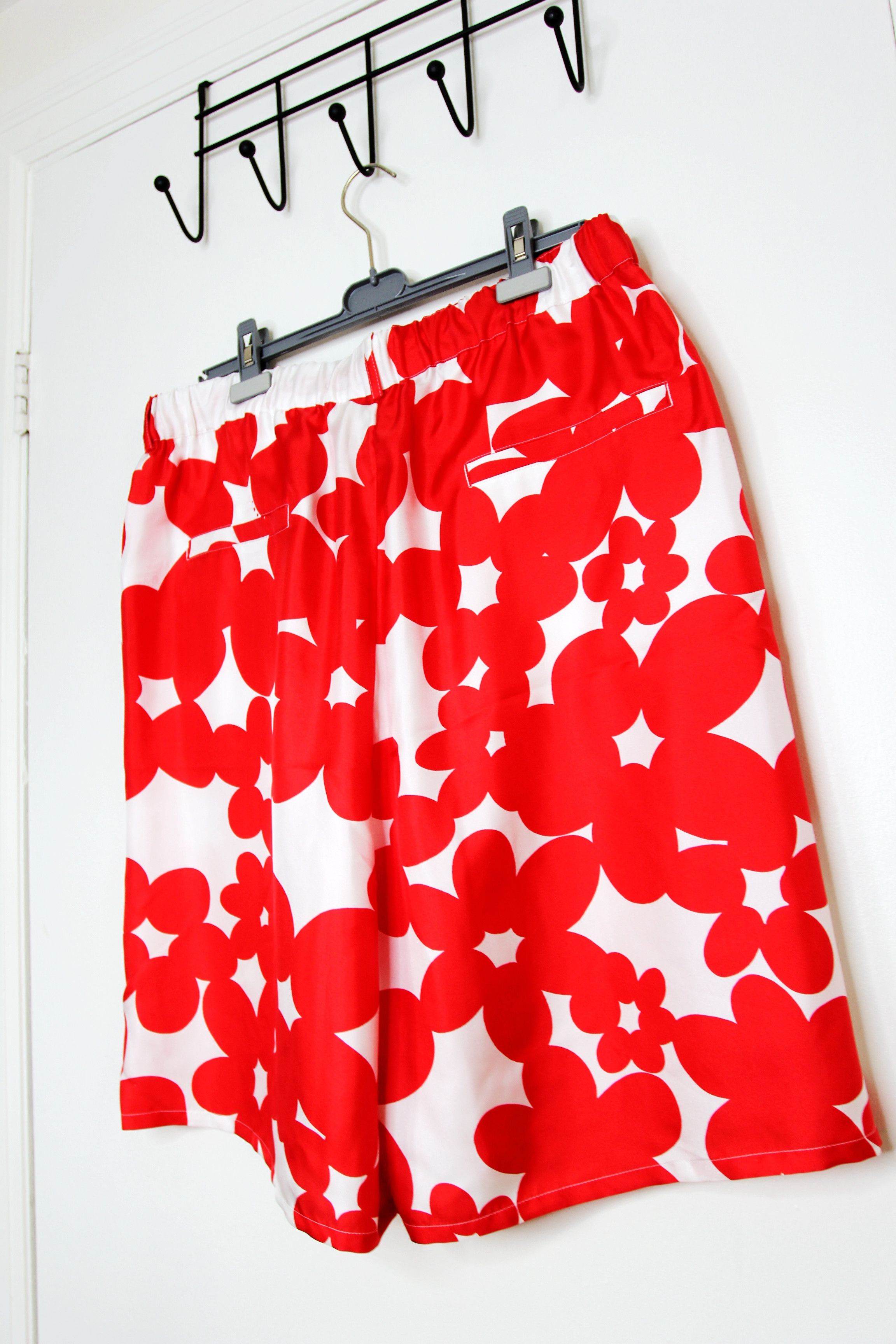 Marni BNWT SS25 MARNI DILLIES SILK TWILL SHORTS 52 Size US 36 / EU 52 - 7 Thumbnail