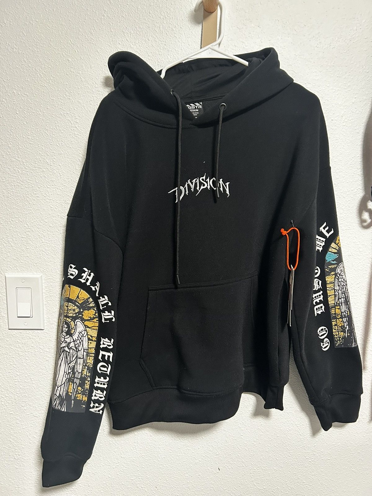 Other hoodie with a stained-glass angel graphic Size M Size US M / EU 48-50 / 2 - 1 Thumbnail