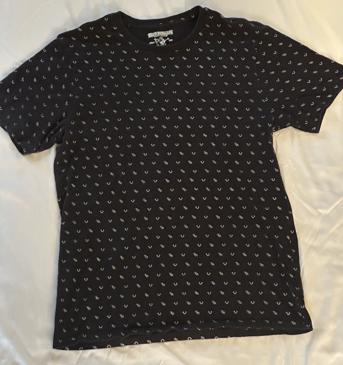 True Religion TRUE RELIGION AOP Repeating Logo Black Shirt Sz.M Size US M / EU 48-50 / 2 - 1 Thumbnail