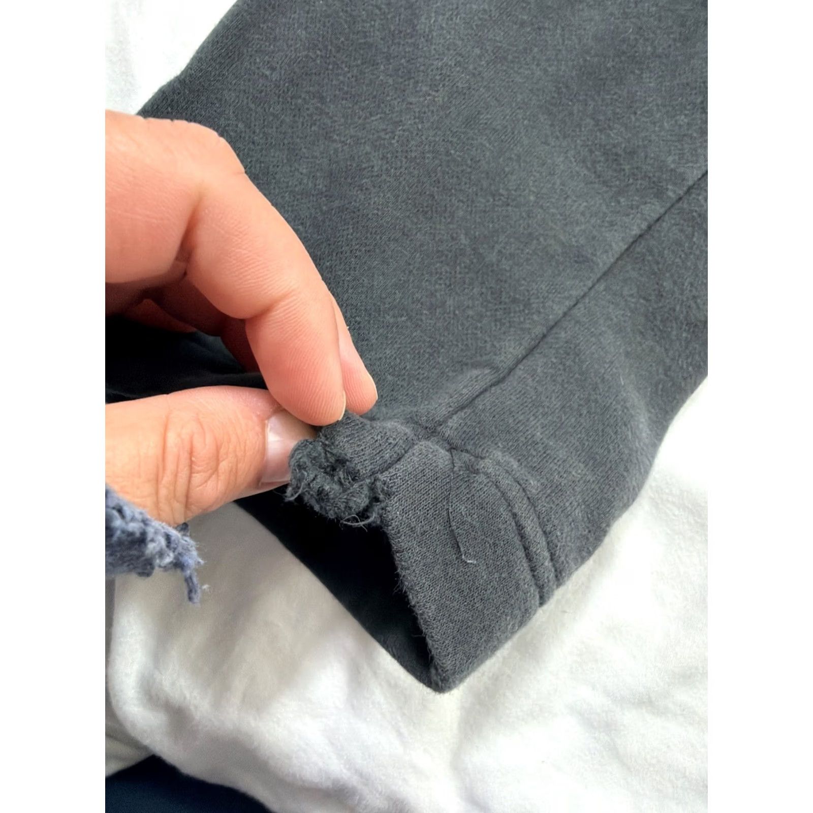 Nike Nike Club Fleece Pants Mens Small Black Joggers Sweatpants Athletic BV2707-010 Size US 29 - 7 Thumbnail