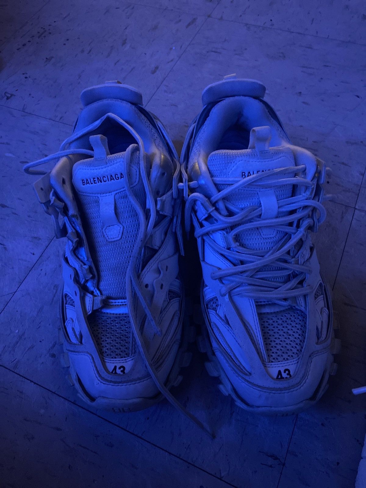 Balenciaga balenciaga tracks all white *no led* Size US 10 / EU 43 - 5 Thumbnail