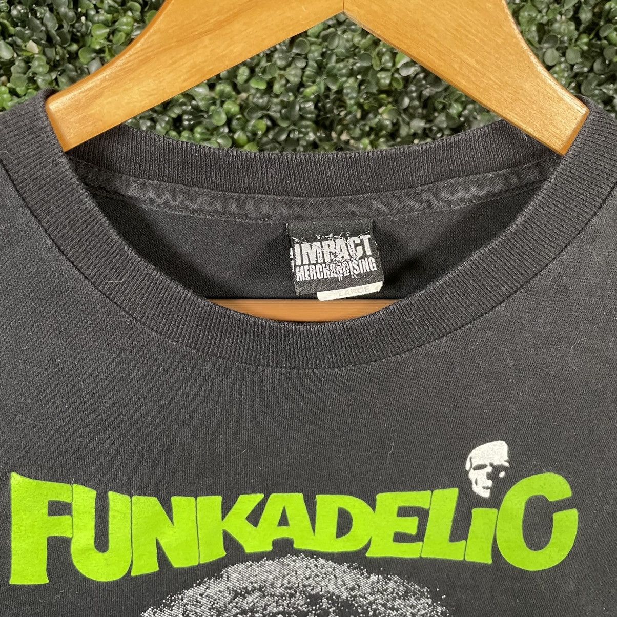 Vintage Vintage 90’s Funkadelic Band Tee Size US L / EU 52-54 / 3 - 4 Thumbnail