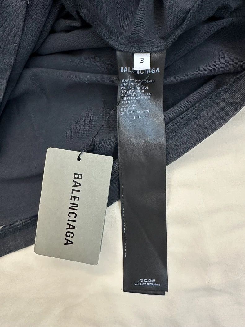 Balenciaga Balenciaga 3B Logo Embroidered Ripped Distressed Short Sle Size US L / EU 52-54 / 3 - 7 Thumbnail