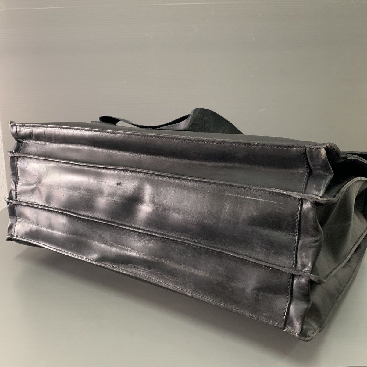 Prada Prada Vintage Leather Briefcase Bag Size ONE SIZE - 11 Thumbnail