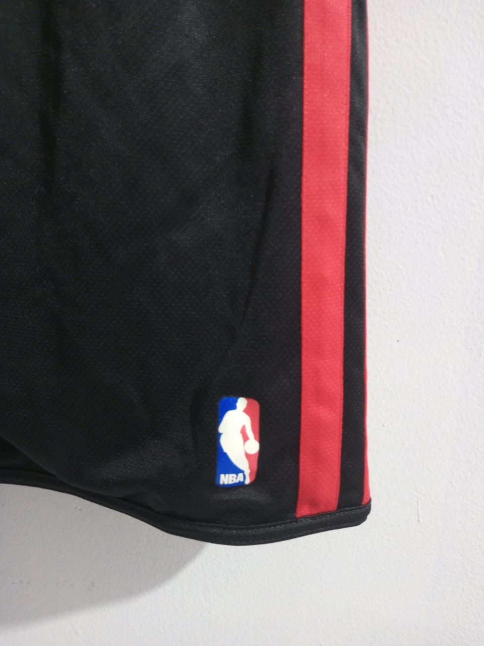 NBA Vintage chicago bulls nba reversible jersey Size US L / EU 52-54 / 3 - 2 Thumbnail