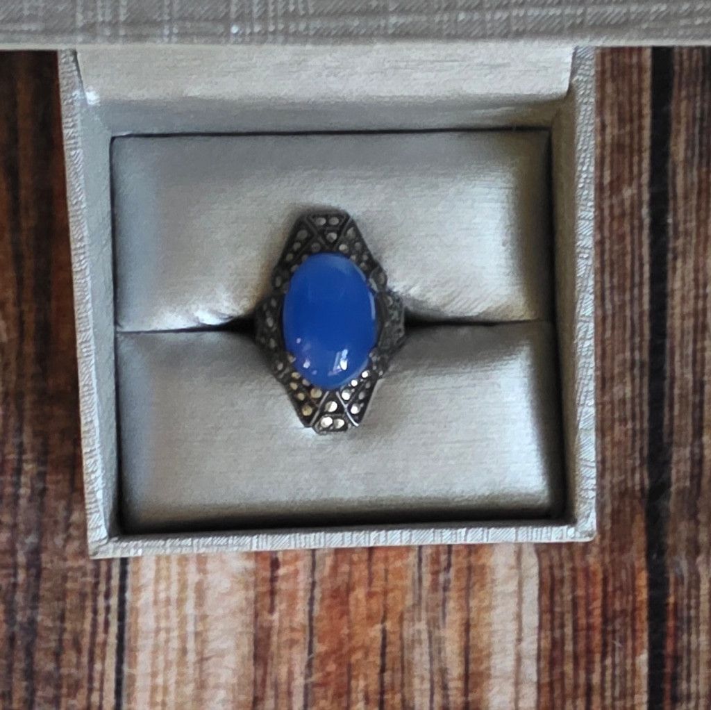 non Vintage Uncas Sterling Silver Art Deco Ring Size ONE SIZE - 1 Thumbnail