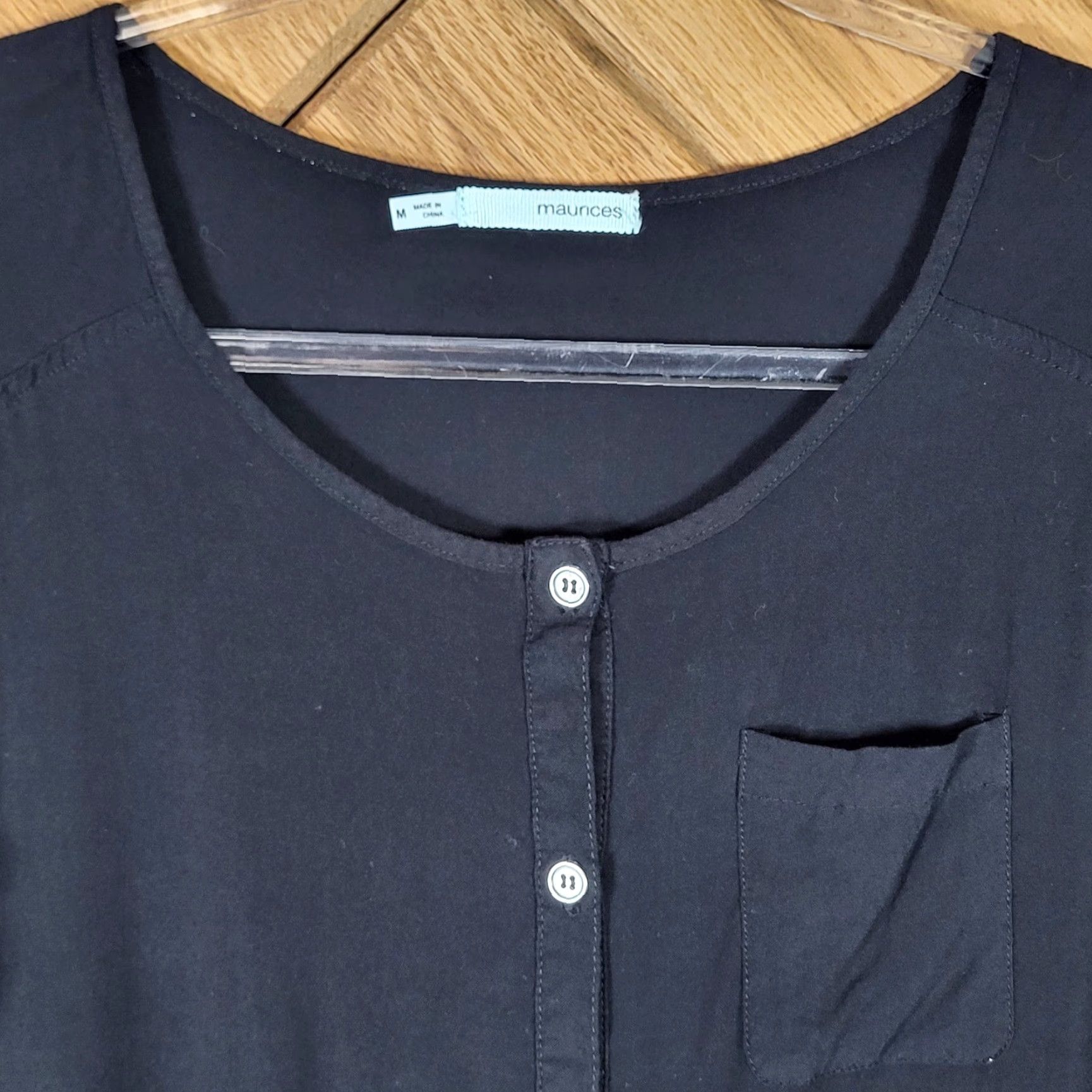 Vintage Maurices Button Front Top Women Size M Roll Tab Sleeve Pocket Black Size M / US 6-8 / IT 42-44 - 3 Thumbnail
