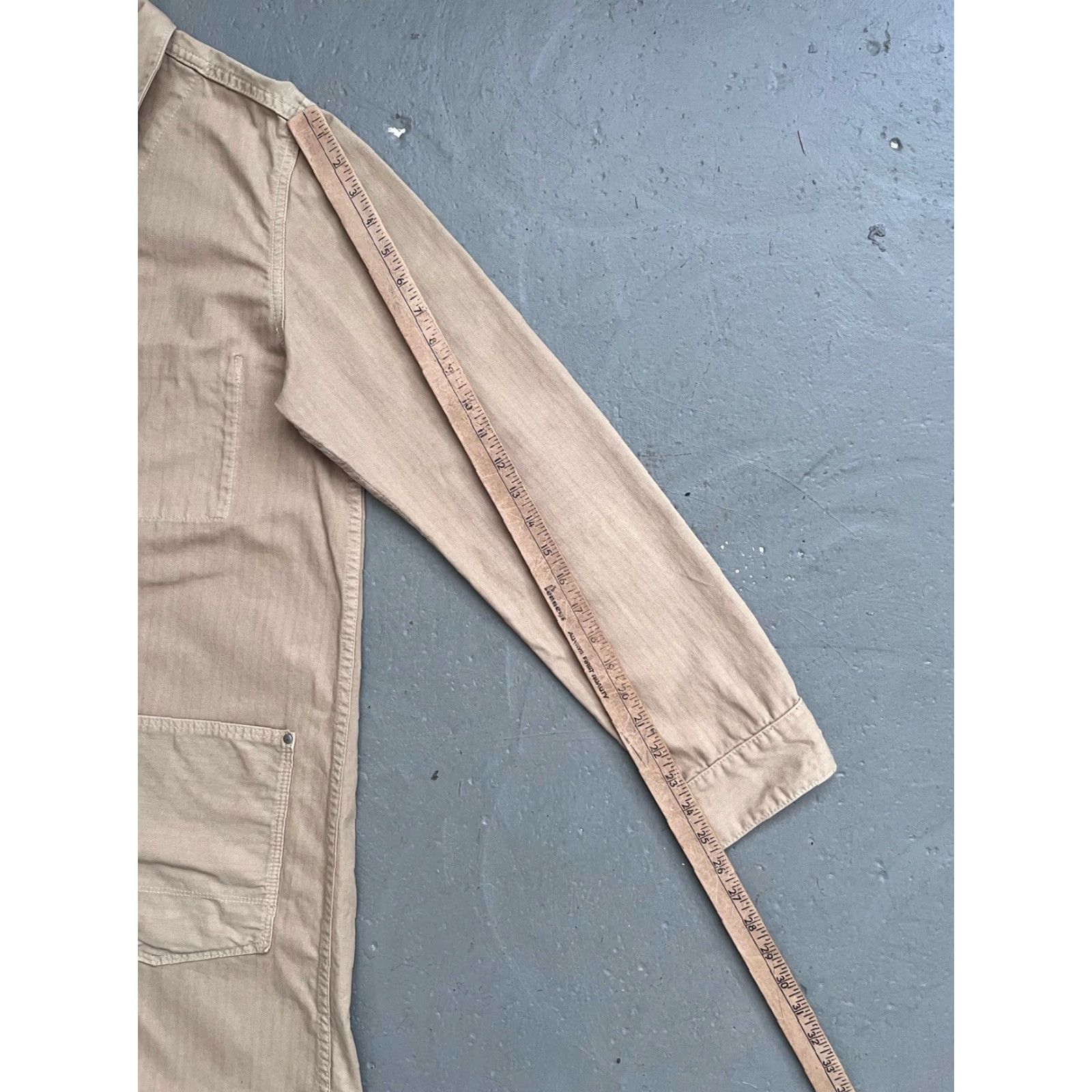 Big John VINTAGE Big John Shirt (Jacket) Men’s M Beige Chore Work Long Jacket HBT Japan Size US M / EU 48-50 / 2 - 6 Thumbnail
