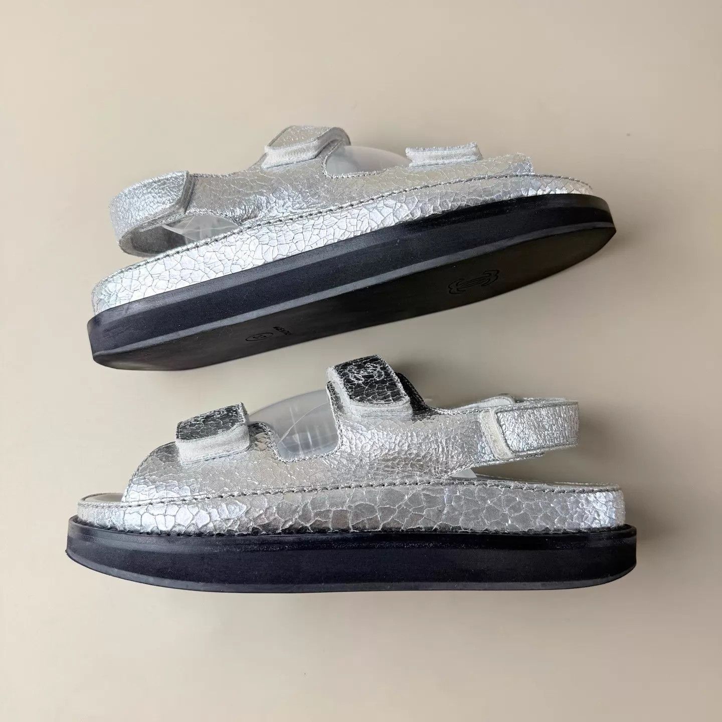 Chanel Chanel Silver CC Cracked Leather Sandals 37 EU 99 New Size US 6.5 / IT 36.5 - 5 Thumbnail