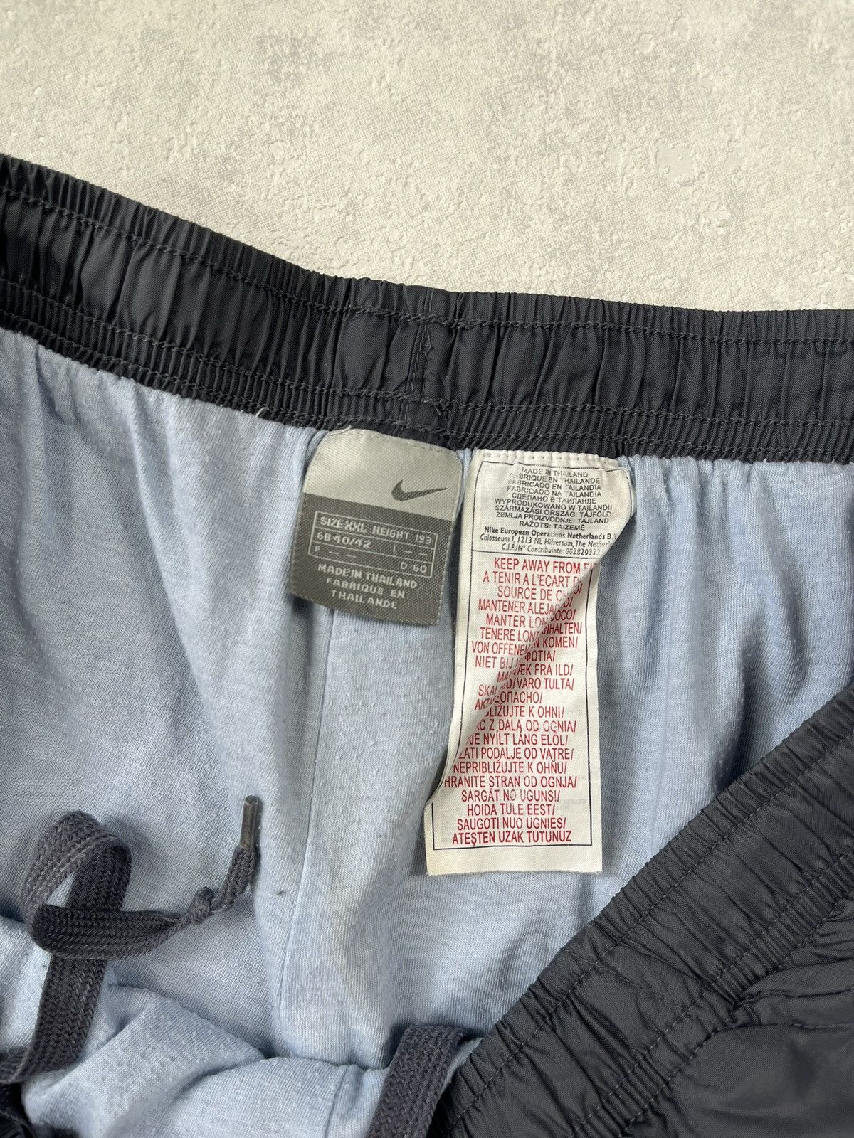 Nike × Vintage 90s Nike Swoosh Vintage Y2K Oversized Parachute Nylon Pants Size US 34 / EU 50 - 3 Thumbnail