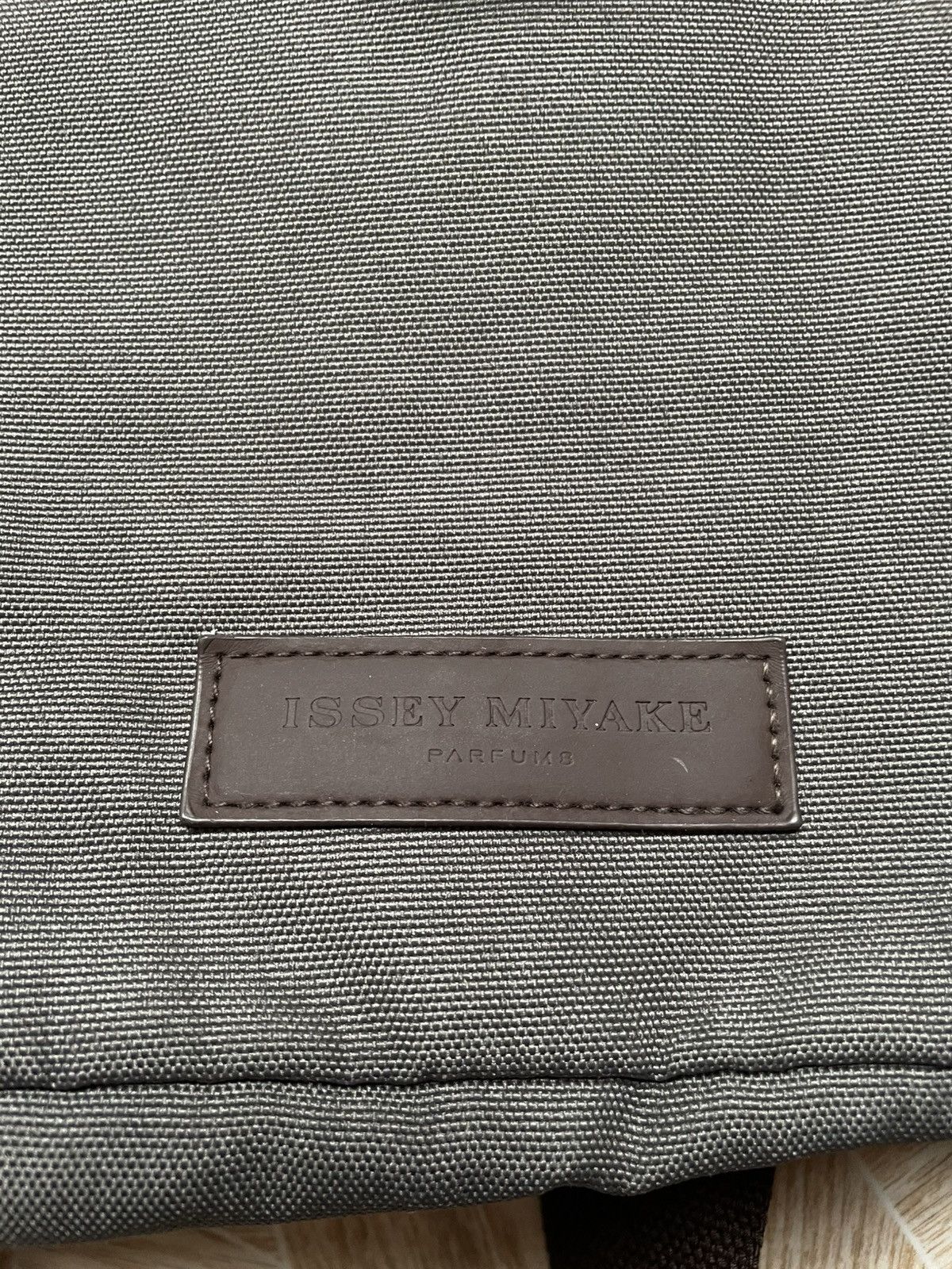Issey Miyake × Japanese Brand × Vintage Japanese Designer Issey Miyake Parfums Bag Gray Size ONE SIZE - 2 Thumbnail