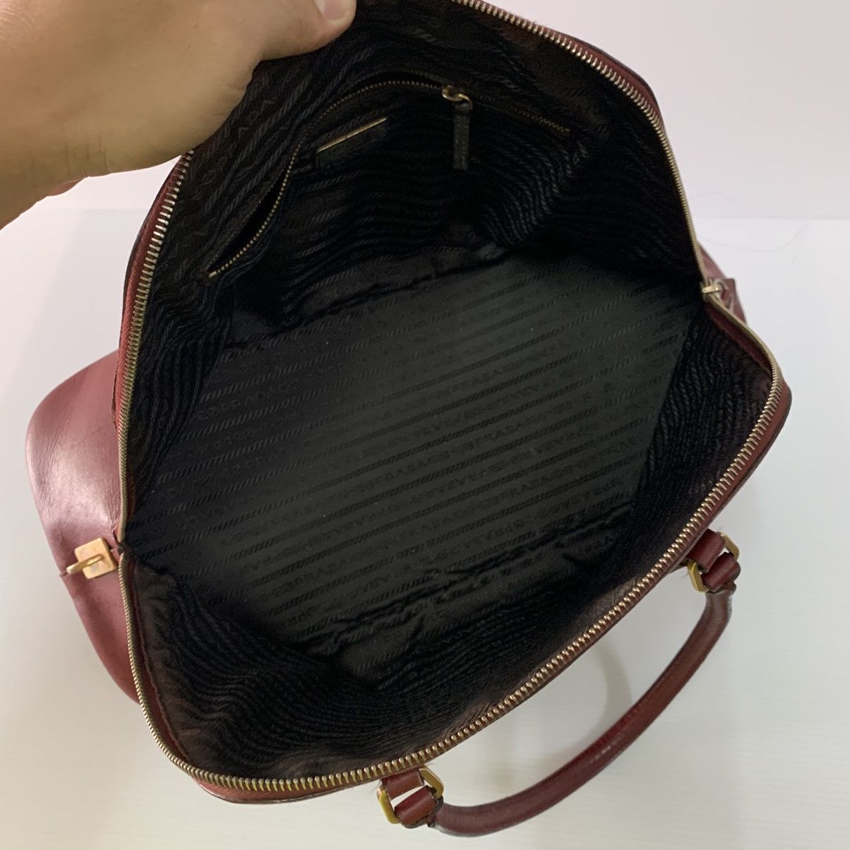 Prada Prada Alma Leather Handbag Size ONE SIZE - 15 Thumbnail