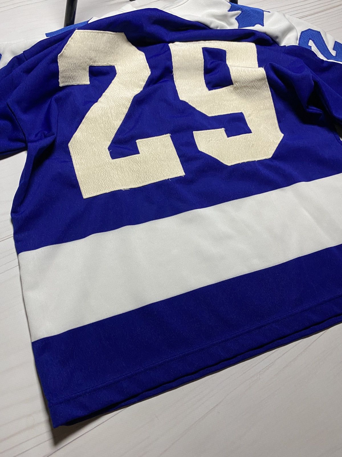 Vintage Very Rare 70-80’s Vintage Toronto Maple Leafs #29 jersey Size US M / EU 48-50 / 2 - 23 Thumbnail