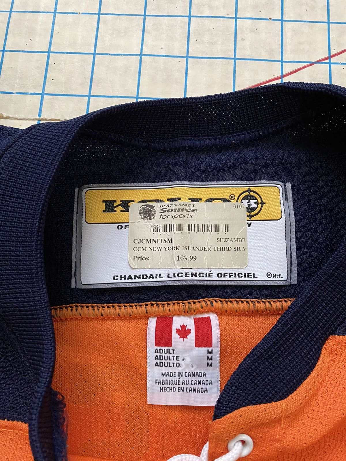 Koho × NHL Koho New York Islanders 2006-07 Orange Size Medium Size US M / EU 48-50 / 2 - 8 Thumbnail