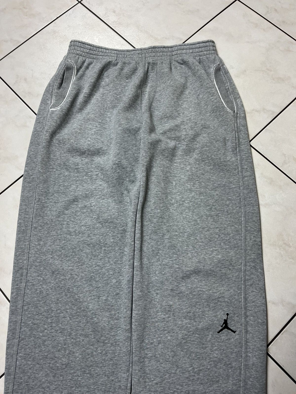Jordan Brand × Nike × Vintage Vintage Jordan nike y2k baggy sweatpants knee logo retro Size US 36 / EU 52 - 4 Thumbnail