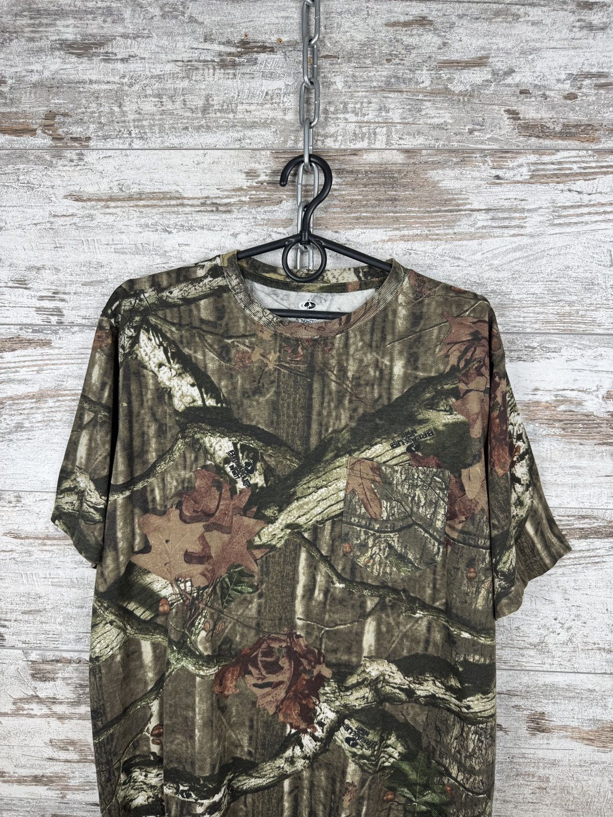 Vintage Crazy Vintage Y2K Realtree Camo T-shirt Carhartt Style tee Size US L / EU 52-54 / 3 - 3 Thumbnail