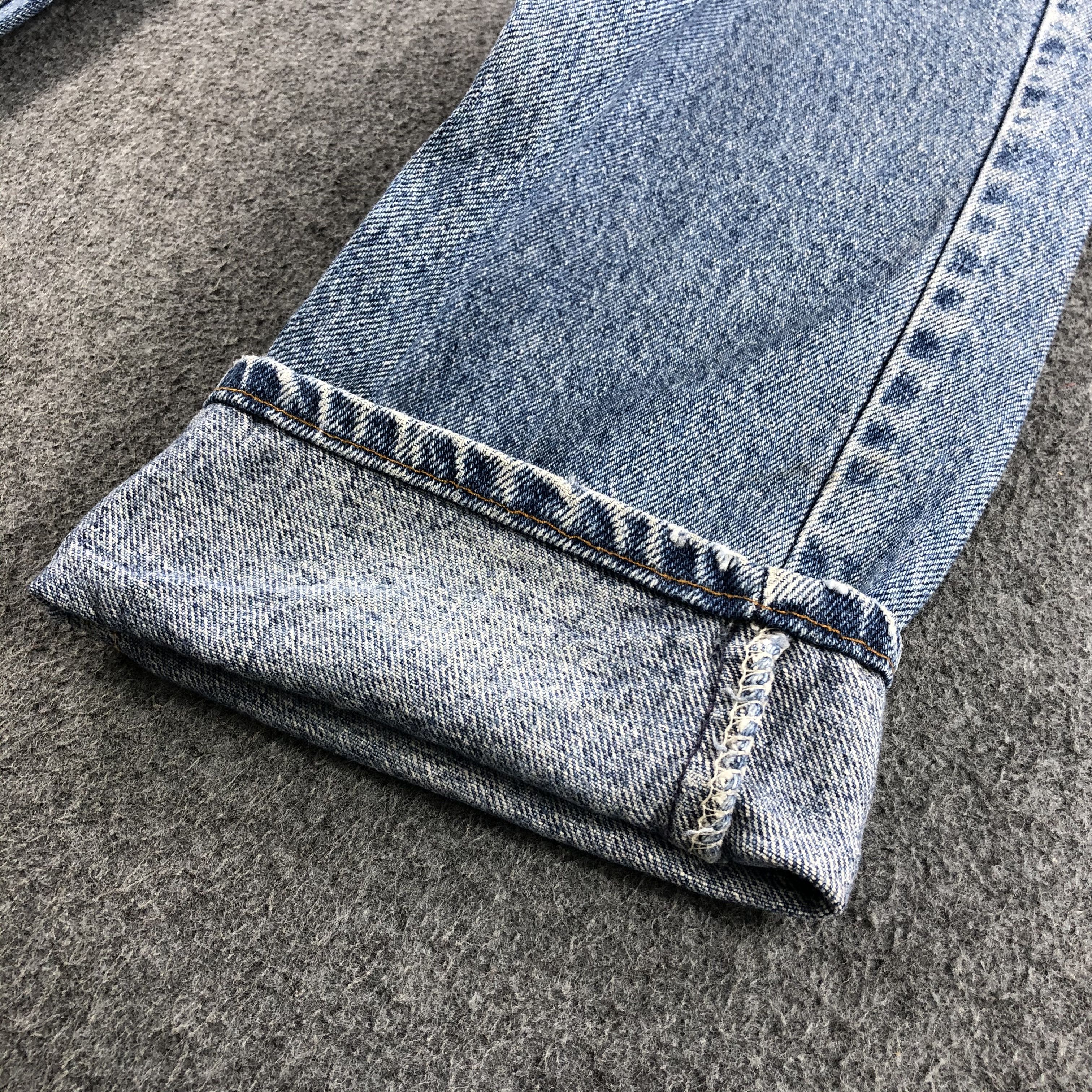 Levi's Vintage Levis 550 Jeans Light Washed Denim-J1034 Size US 36 / EU 52 - 7 Thumbnail