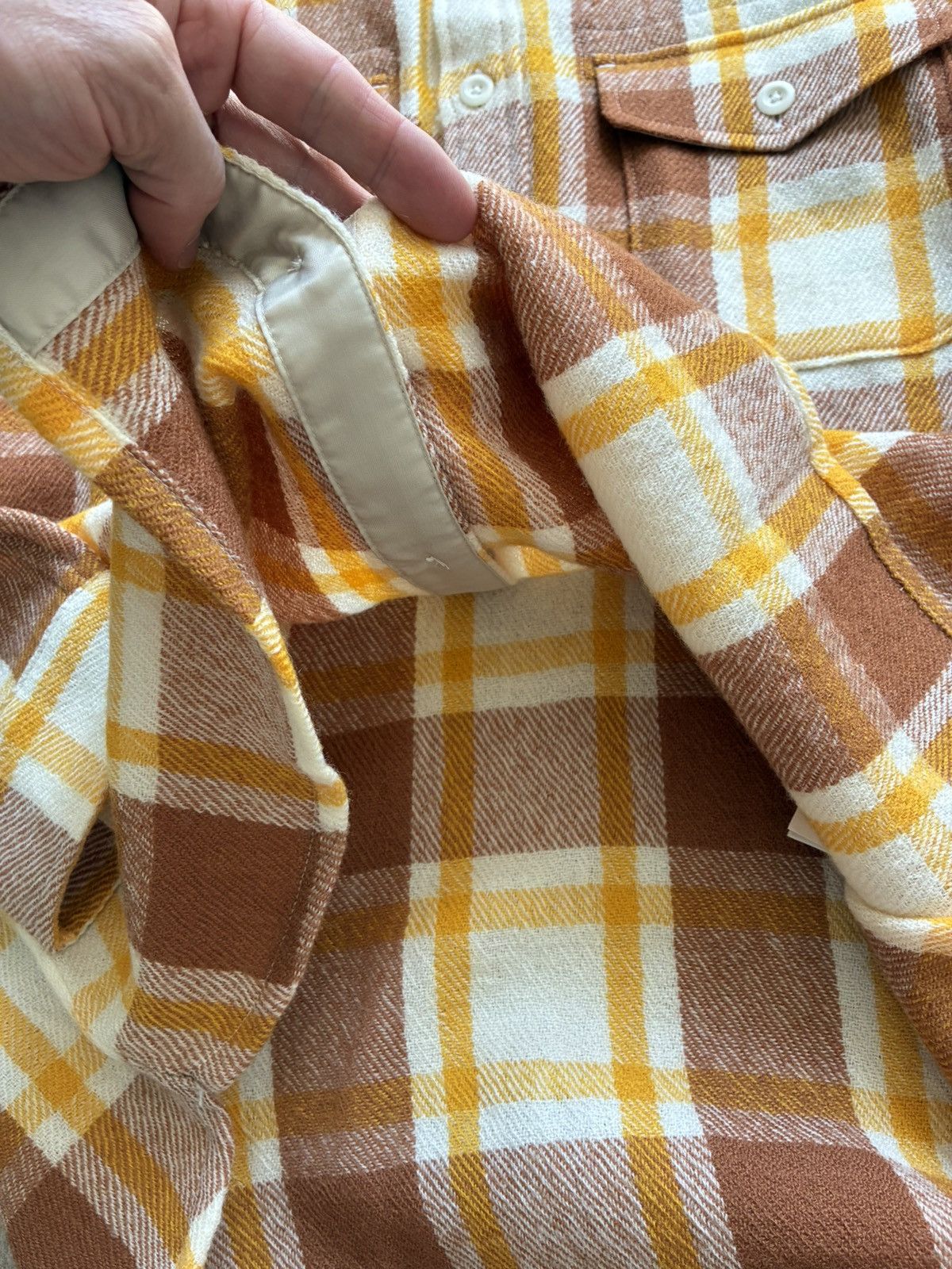 Outerknown NWT Outerknown Wool Blanket Shirt in Alta Vista Plaid Size US M / EU 48-50 / 2 - 4 Thumbnail