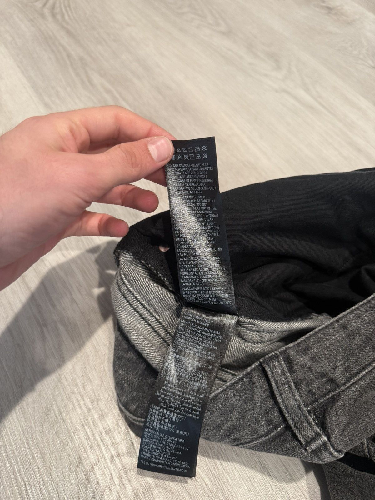 Balenciaga s/s 2023 baggy wide leg denim!! Size US 32 / EU 48 - 9 Thumbnail